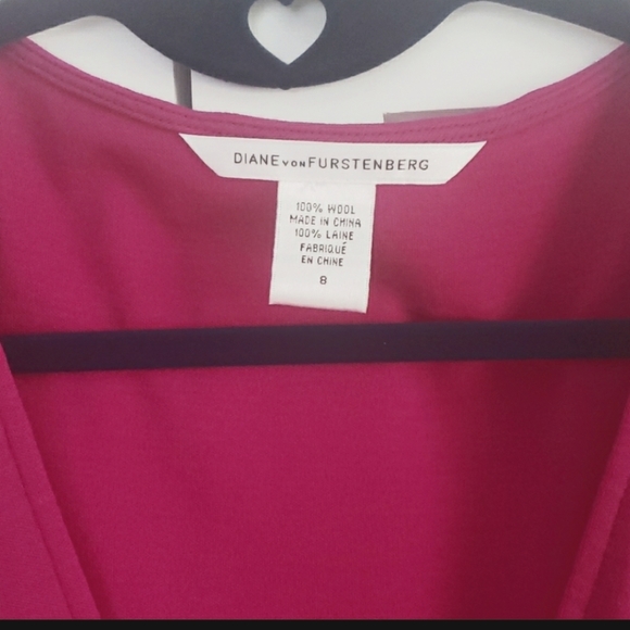 Fuchsia wool faux wrap sheath dress - Picture 4 of 6